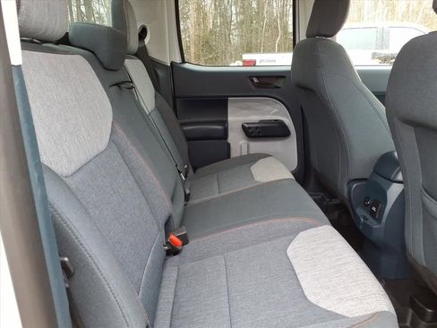 Certified 2022 Ford Maverick XLT w/ Equipment Group 300A Standard image 12