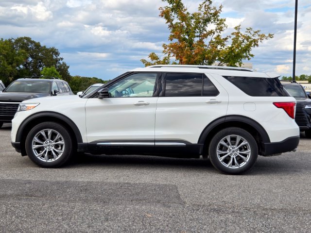 Used 2020 Ford Explorer Limited AWD/4WD image 2