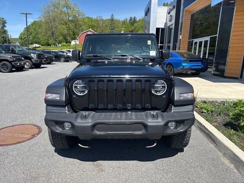 Used 2022 Jeep Wrangler Unlimited Sport AWD/4WD image 2