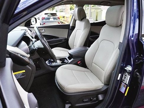 Used 2018 Hyundai Santa Fe Sport image 15