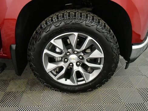 Certified 2022 Chevrolet Silverado 1500 LT image 17