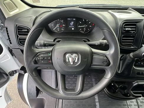 Used 2023 RAM ProMaster 2500 w/ Interior LED Lighting Group FWD image 18