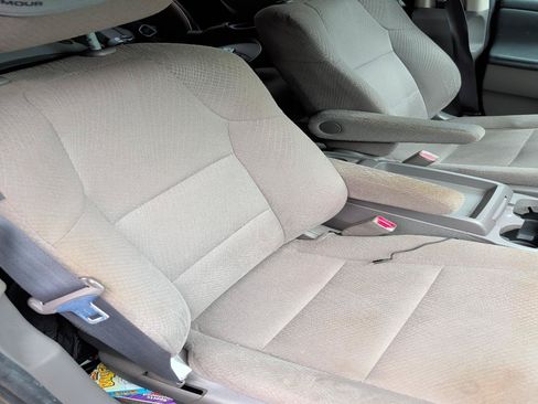Used 2023 Buick Encore GX Essence w/ Experience Buick Package FWD image 19