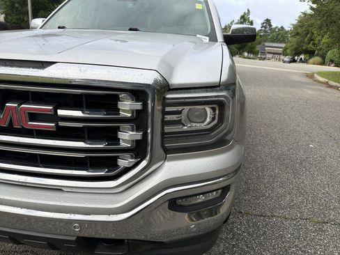 Used 2017 GMC Sierra 1500 SLT AWD/4WD image 2