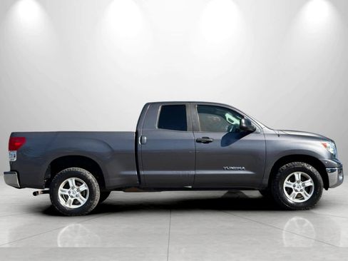Used 2011 Toyota Tundra 2WD Double Cab w/ Tow Pkg image 8