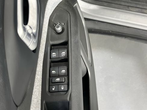 Used 2022 Jeep Compass Latitude AWD/4WD image 17