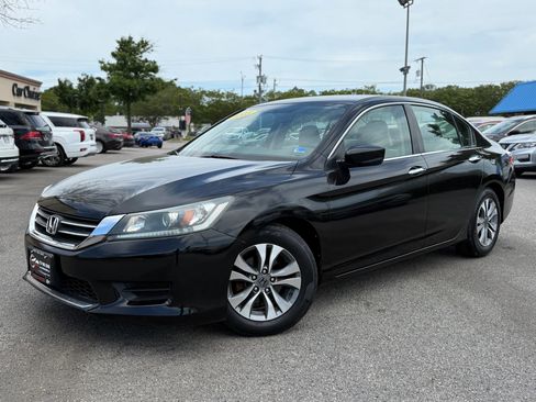 Used 2015 Honda Accord LX image 2