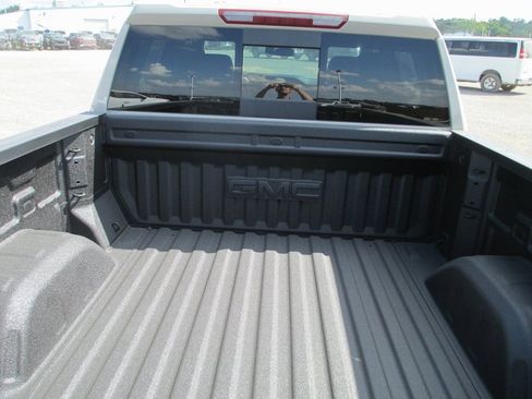 New 2026 GMC Sierra 1500 AT4 w/ AT4 Premium Package image 6