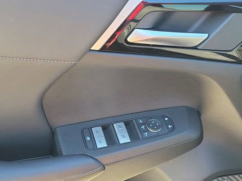 New 2026 Mitsubishi Outlander SE FWD image 23