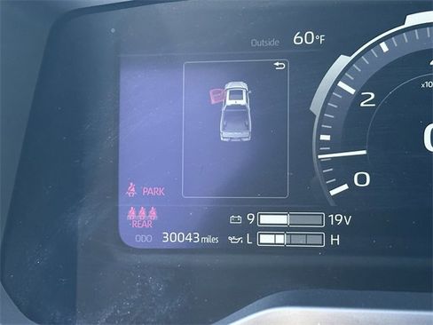 Used 2025 Toyota Tundra Platinum image 15