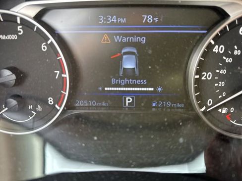 Used 2025 Nissan Altima 2.5 SV FWD image 7
