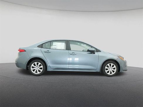 New 2026 Toyota Corolla LE image 27