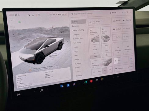 Used 2024 Tesla Cybertruck AWD Crew Cab image 17