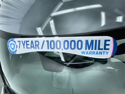 Used 2025 Honda Civic Sport image 30