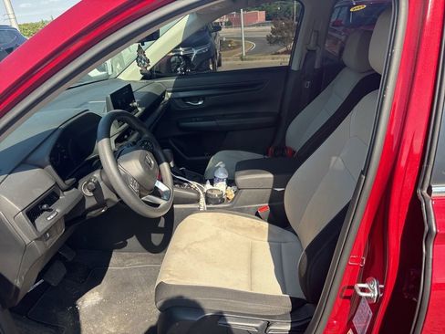 Used 2024 Honda CR-V LX image 5