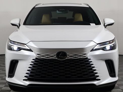 Used 2024 Lexus RX 350 Premium w/ Convenience Package FWD image 2