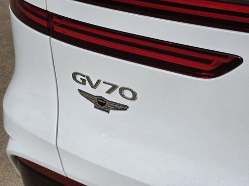 Used 2026 Genesis GV70 3.5T Sport Prestige AWD/4WD image 7