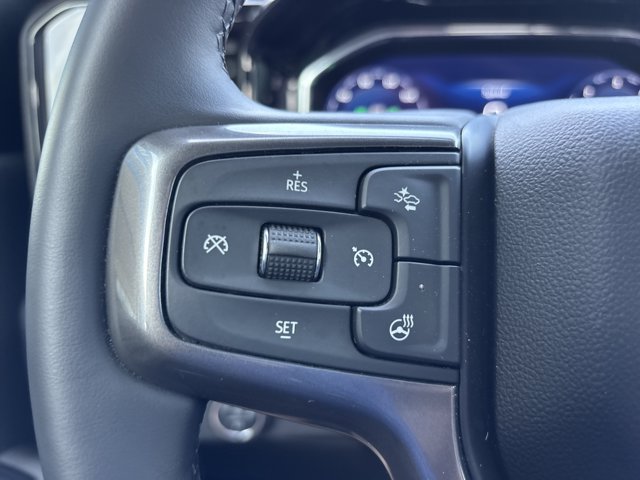 Used 2025 Chevrolet Silverado 2500 ZR2 w/ Technology Package AWD/4WD image 30