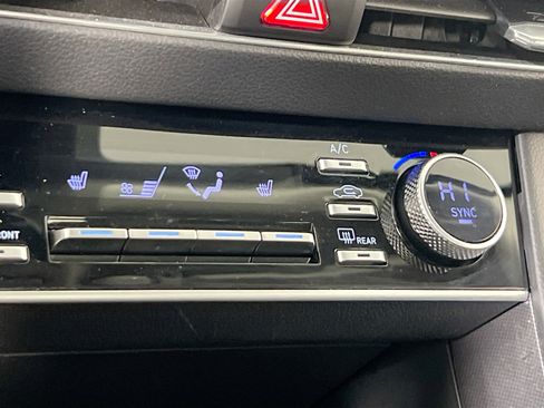 Used 2022 Hyundai Sonata SEL w/ Convenience Package image 19