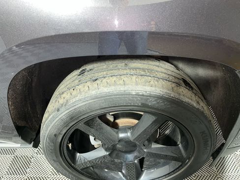 Used 2016 Cadillac Escalade ESV Premium image 10