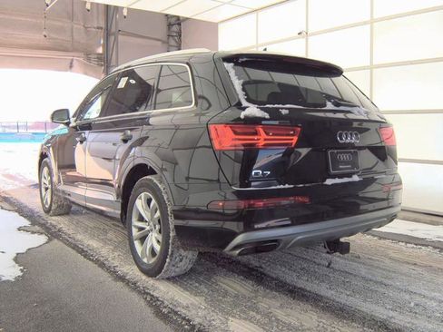 Used 2019 Audi Q7 3.0T Premium w/ Convenience Package image 4