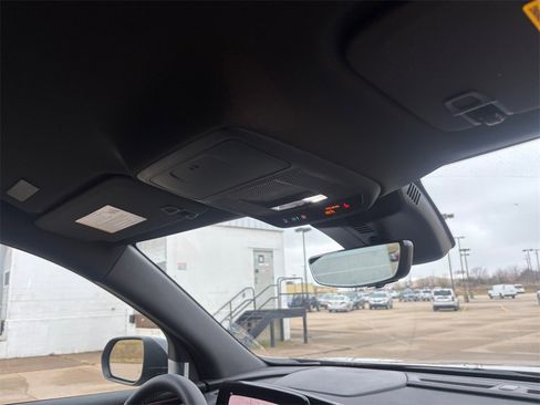 New 2026 Chevrolet Traverse Z71 w/ Driver Confidence Package image 23