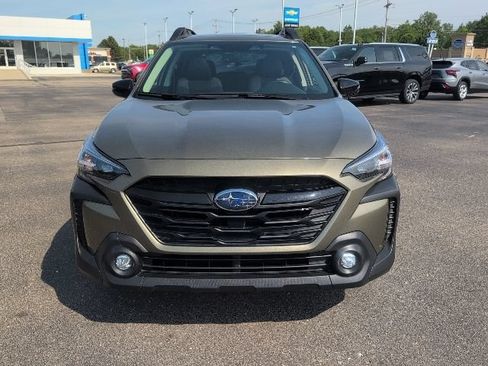 Used 2025 Subaru Outback Onyx Edition AWD/4WD image 12