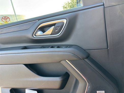 Used 2023 Chevrolet Tahoe LT image 21