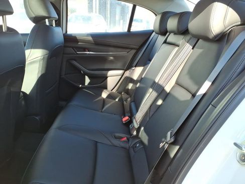 New 2026 MAZDA MAZDA3 2.5 S Sedan w/ Preferred Pkg FWD image 5