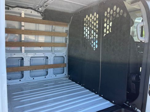 Used 2025 Ford Transit 250 Low Roof w/ Exterior Upgrade Package RWD image 12