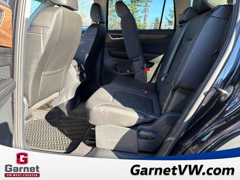 Certified 2025 Volkswagen Atlas SE image 24