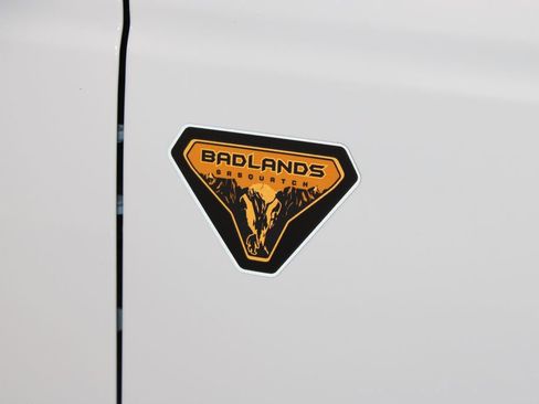 New 2026 Ford Bronco Badlands AWD/4WD image 11