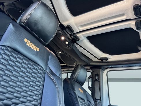 Used 2024 Jeep Wrangler Sahara w/ Technology Group image 27