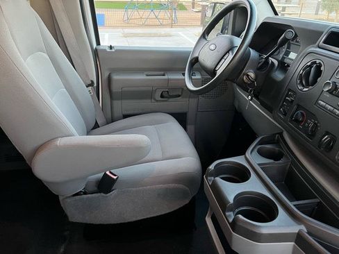 Used 2014 Ford E-350 and Econoline 350 XL w/ Power Windows & Locks Group RWD image 20