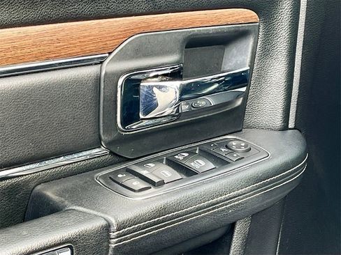 Used 2017 RAM 2500 Laramie w/ Snow Chief Group image 18