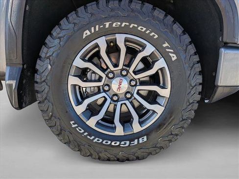 Used 2021 GMC Sierra 1500 AT4 w/ AT4 Value Package image 23