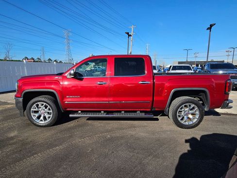 Used 2018 GMC Sierra 1500 SLT w/ SLT Premium Package AWD/4WD image 2