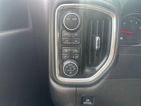 Used 2022 Chevrolet Silverado 2500 LTZ AWD/4WD image 28