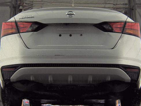 Used 2021 Nissan Altima 2.5 S image 9