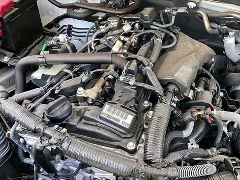 Used 2025 Toyota Tacoma SR RWD image 30