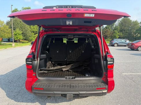 Used 2025 Toyota 4Runner TRD Off-Road Premium w/ Tow Technology Package AWD/4WD image 12