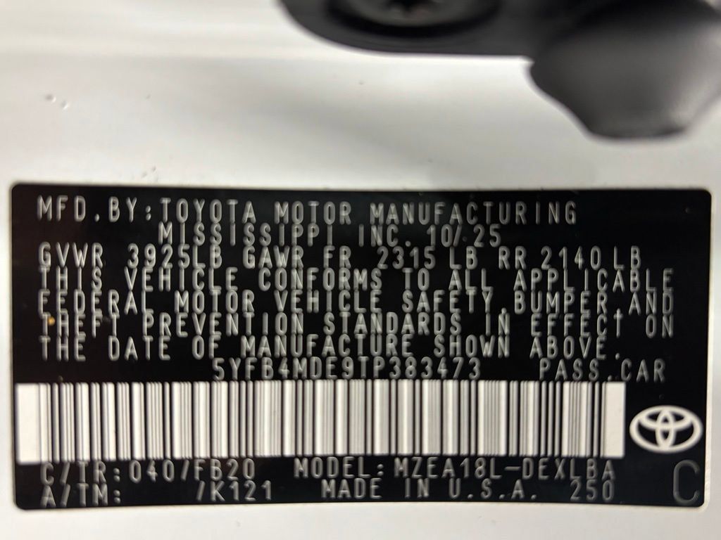 Used 2026 Toyota Corolla LE FWD image 10