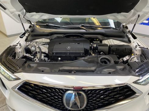 Used 2024 Acura MDX FWD w/ Technology Package image 8