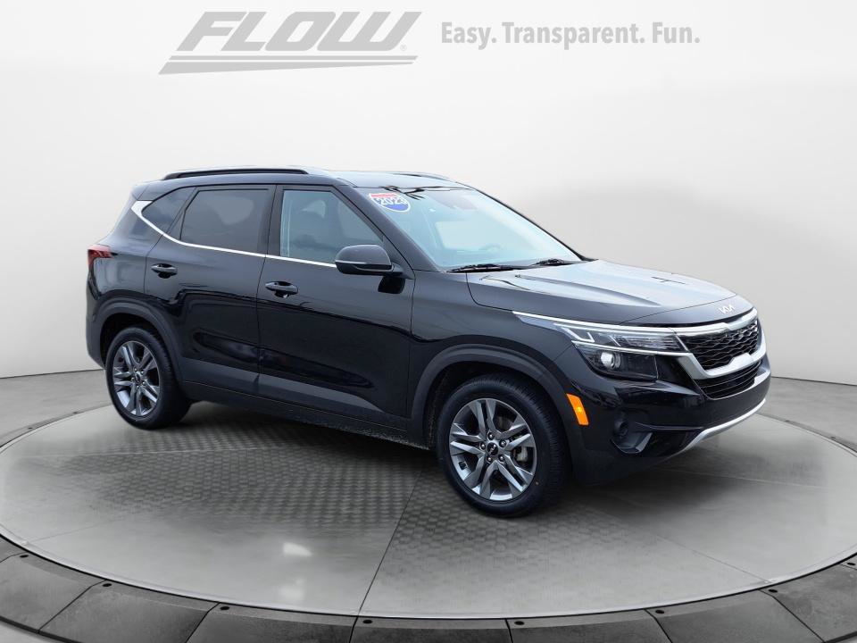 Used 2023 Kia Seltos S FWD image 1