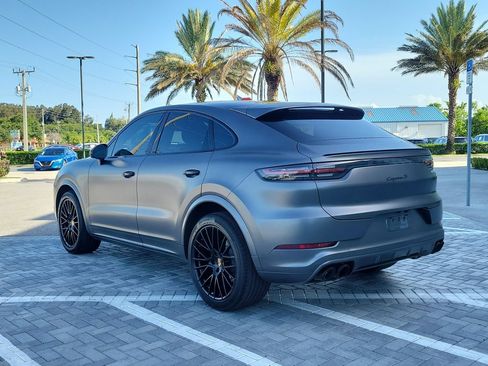 Used 2023 Porsche Cayenne S AWD/4WD image 3