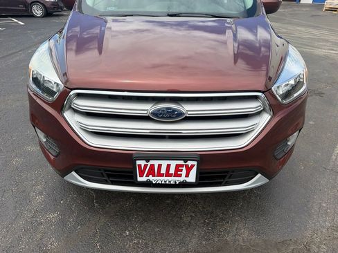 Used 2018 Ford Escape SE w/ SE Sync 3 Package FWD image 11