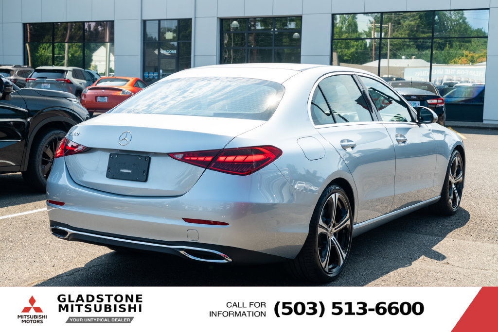 Used 2023 Mercedes-Benz C 300 Sedan image 8