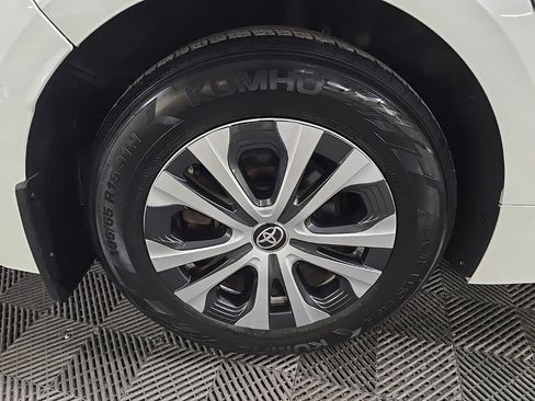 Used 2020 Toyota Corolla LE FWD image 13