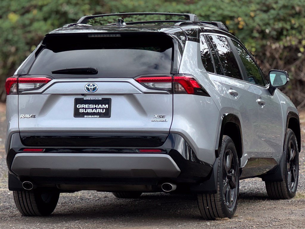 Used 2021 Toyota RAV4 XSE w/ XSE Grade Weather Package AWD/4WD image 7