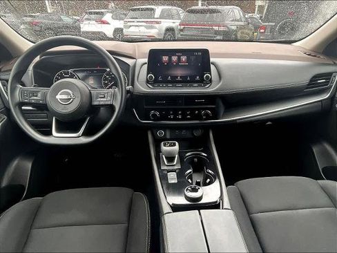 Certified 2023 Nissan Rogue S image 21